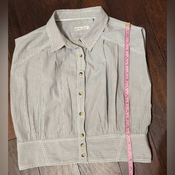 We The Free Cassie Collared Top Soft Blue Stripped Size Large New Without Tags - Picture 9 of 12